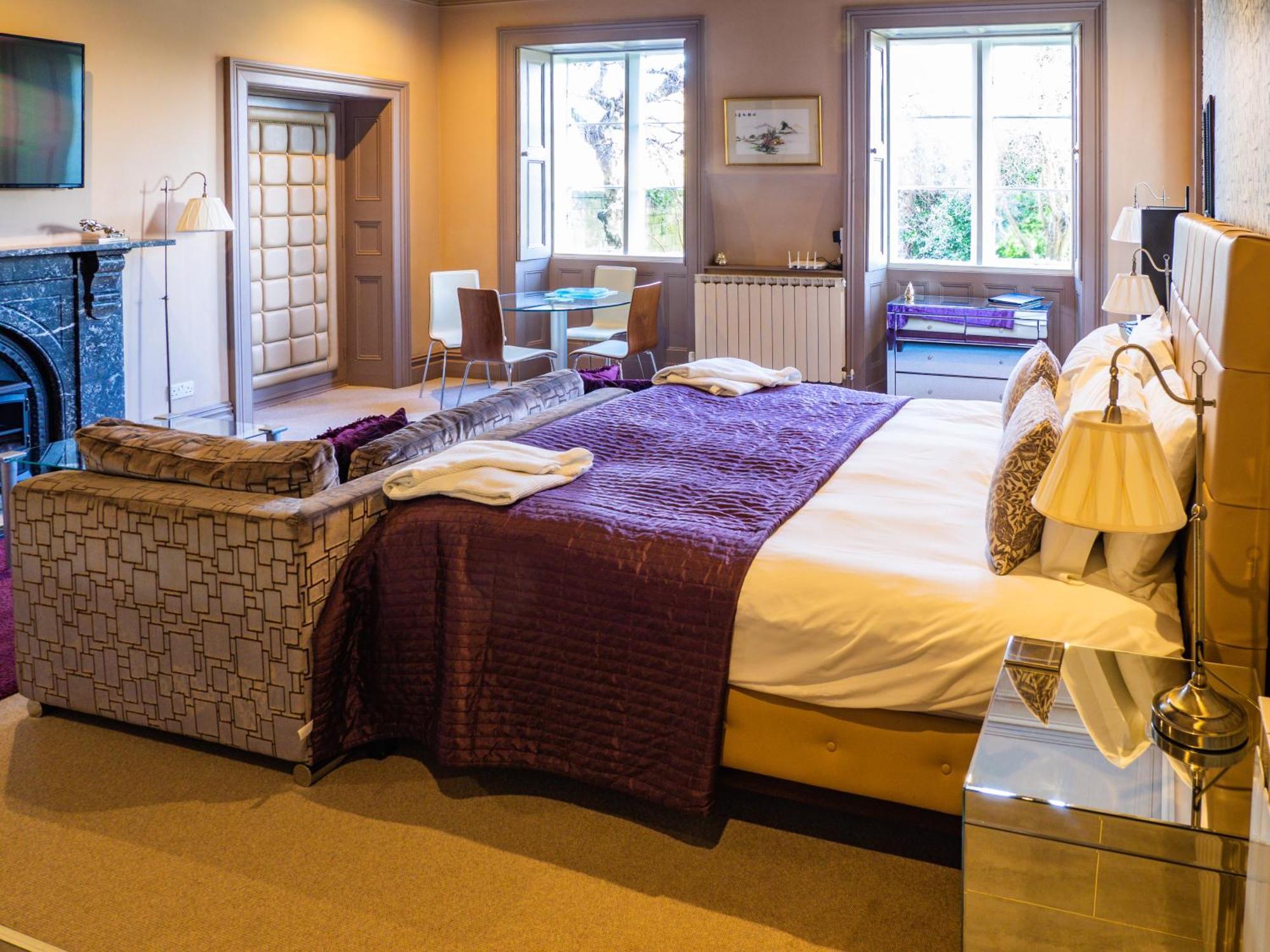 Bagshaw Hall Guest house